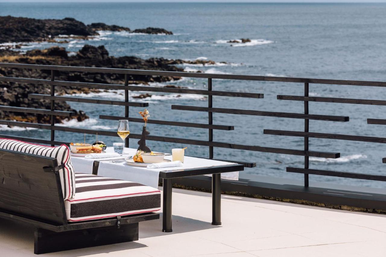 White Exclusive Suites & Villas Lagoa  Exterior photo
