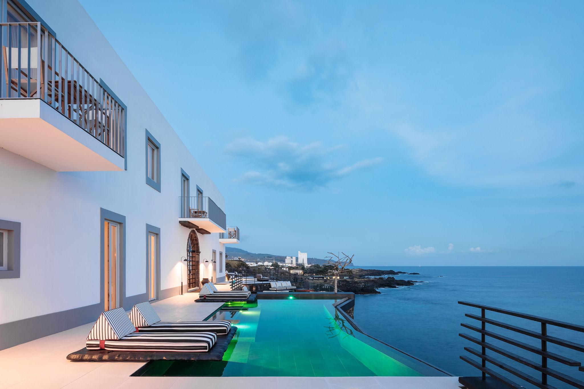 White Exclusive Suites & Villas Lagoa  Exterior photo