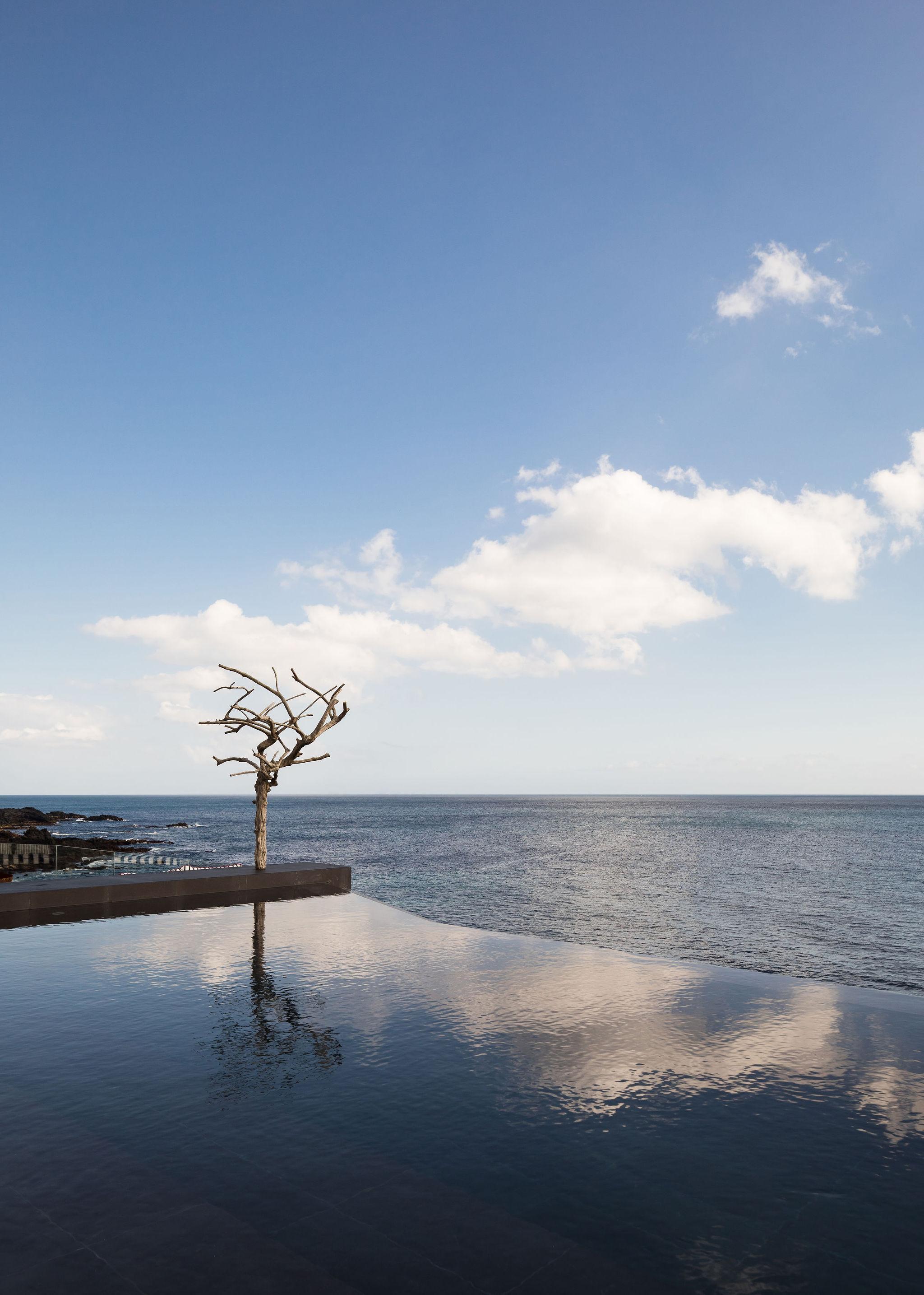 White Exclusive Suites & Villas Lagoa  Exterior photo