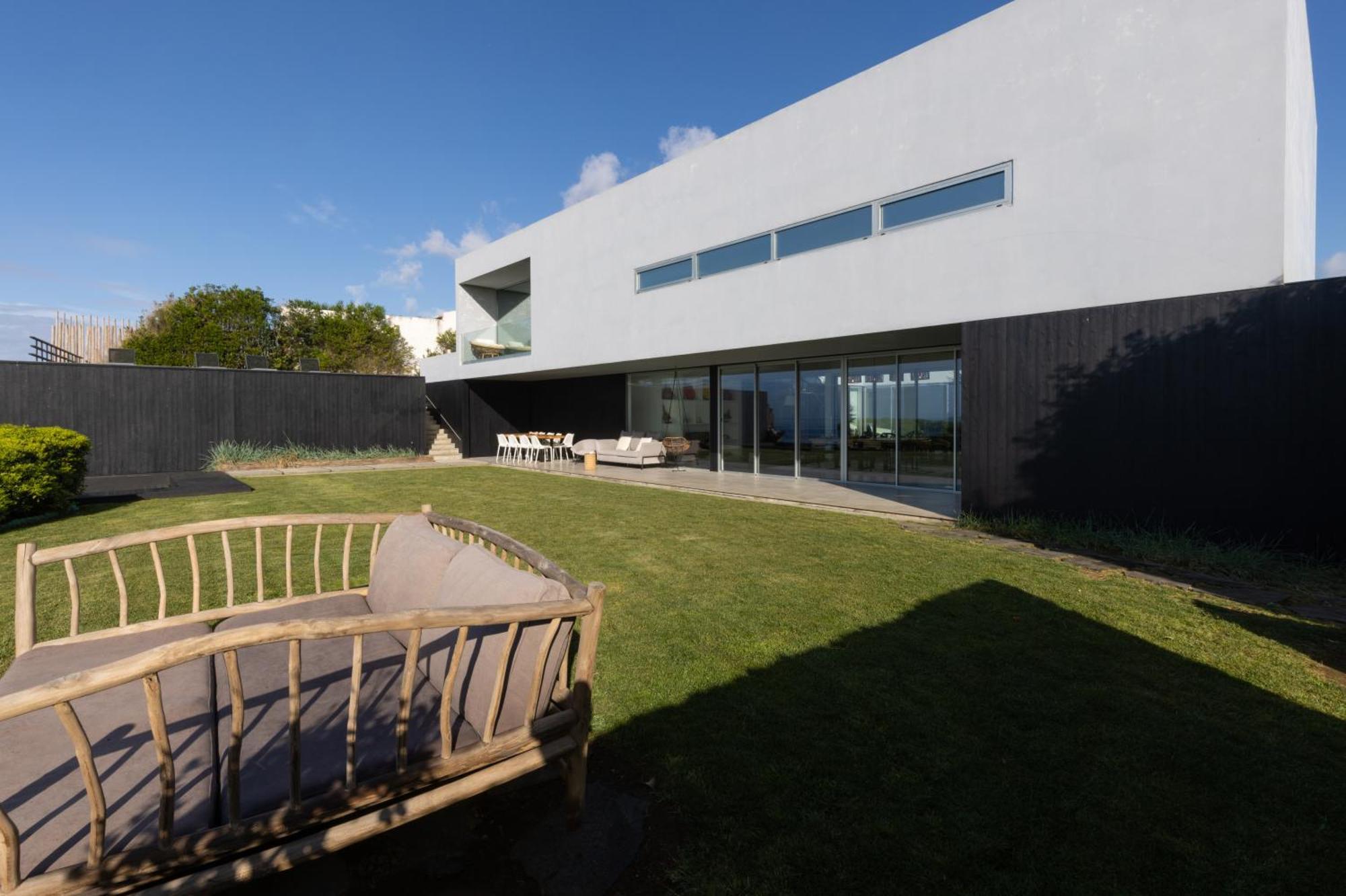 White Exclusive Suites & Villas Lagoa  Exterior photo